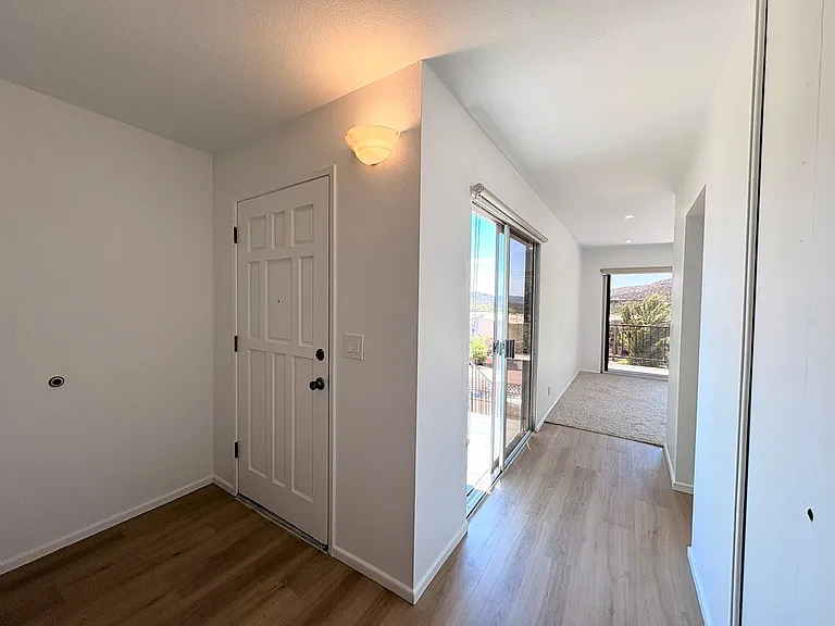 50 Sombart Ln — Photo 11