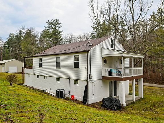 3rd image of 10203 Alderman Rd