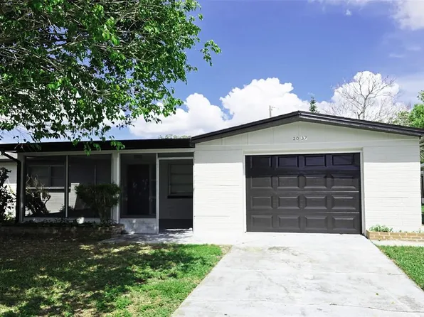 2037 Shannon Dr, Holiday, FL 34690