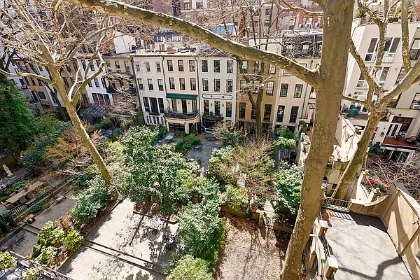 Sold by Corcoran | media 8