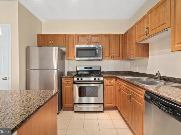 12901 Centre Park Cir APT 217, Herndon, VA 20171