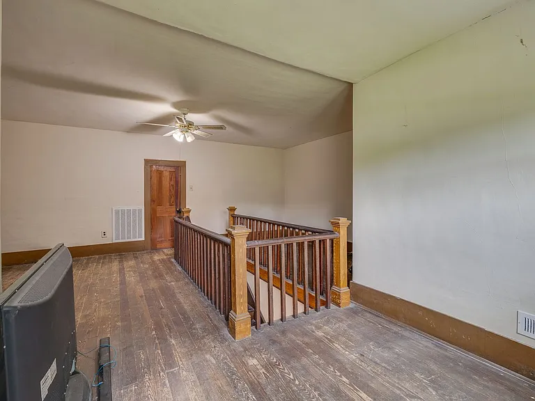 206 Old Stage Coach Rd — Photo 31