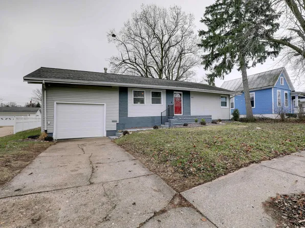 815 S 18th St, Quincy, IL 62301