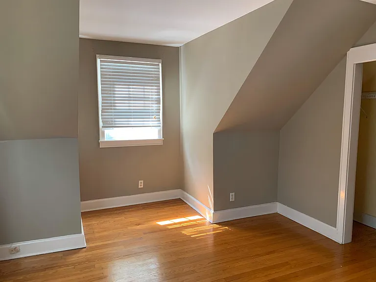 5316 Rolfe Ave — Photo 12
