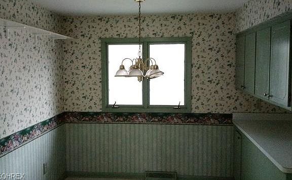 4th image of 31645 Newbury Dr