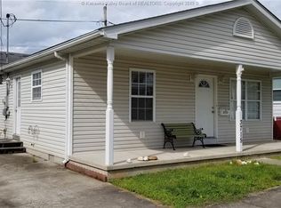 3715 37th St, Nitro, WV 25143