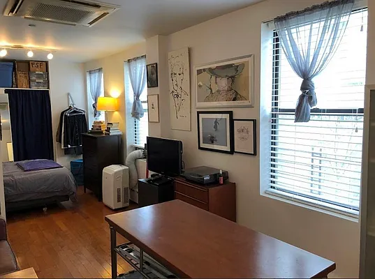 Rented by Signature Spaces NYC Corp | media 41