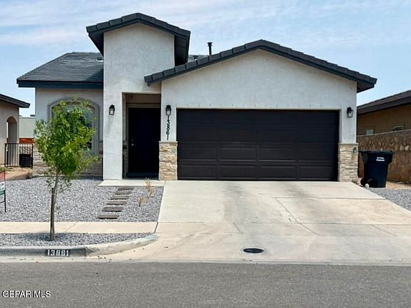 4th image of 13861 Paseo De La Luna Ave