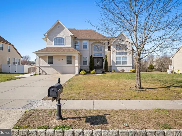 161 Desilvio Dr, Sicklerville, NJ 08081