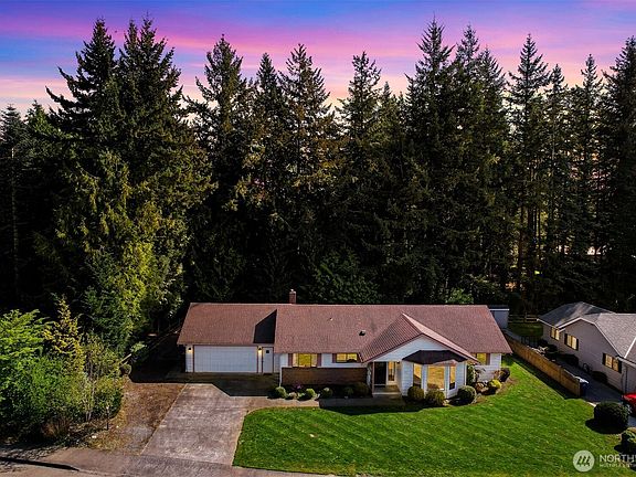 2nd image of 1711 Village Drive