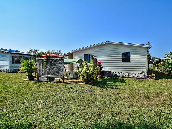 5th image of 357 King James Ct