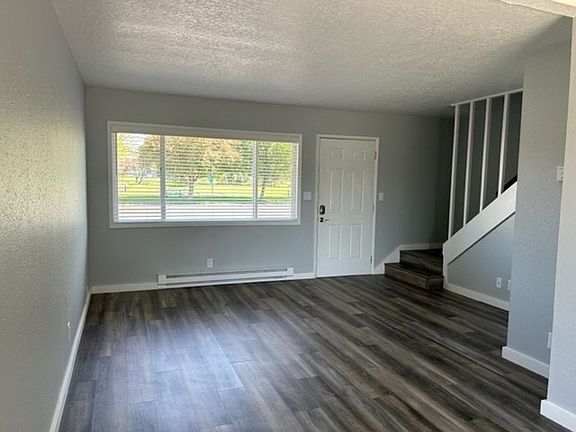 3rd image of 115 NE A St APT 1