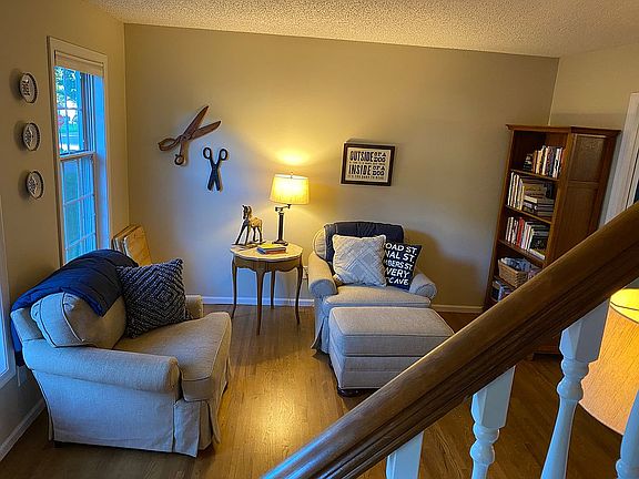 5th image of 4333 Oakmede Ln