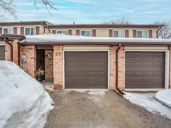 52 Adelaide St #37, Barrie, ON L4N 3T5