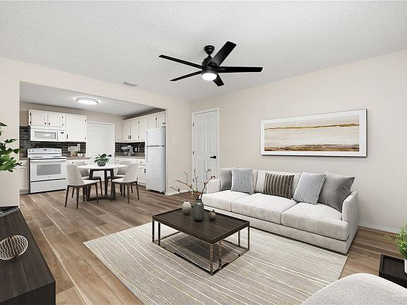 3rd image of 300 E Vine Ave