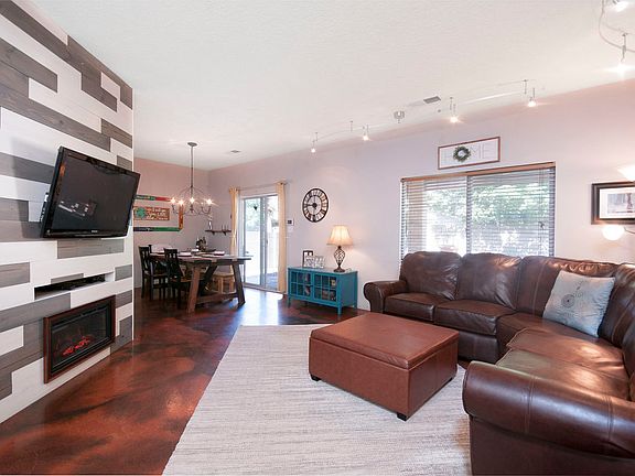 4th image of 7539 Willow Run Dr NE