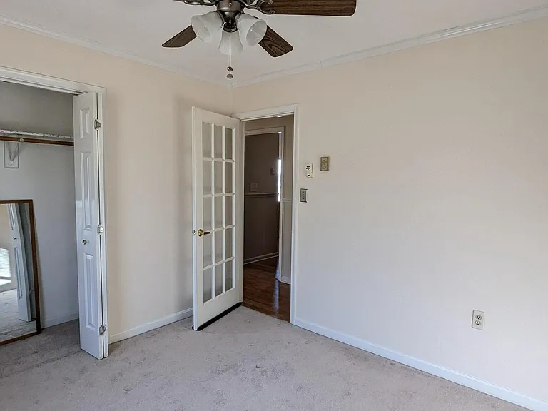 150 Nightingale Ave — Photo 11