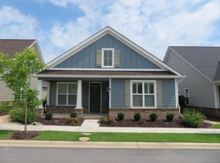 360 Pacer Ln, Dalton, GA 30721