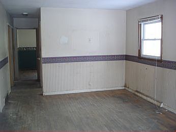 2nd image of 206 S Grant St