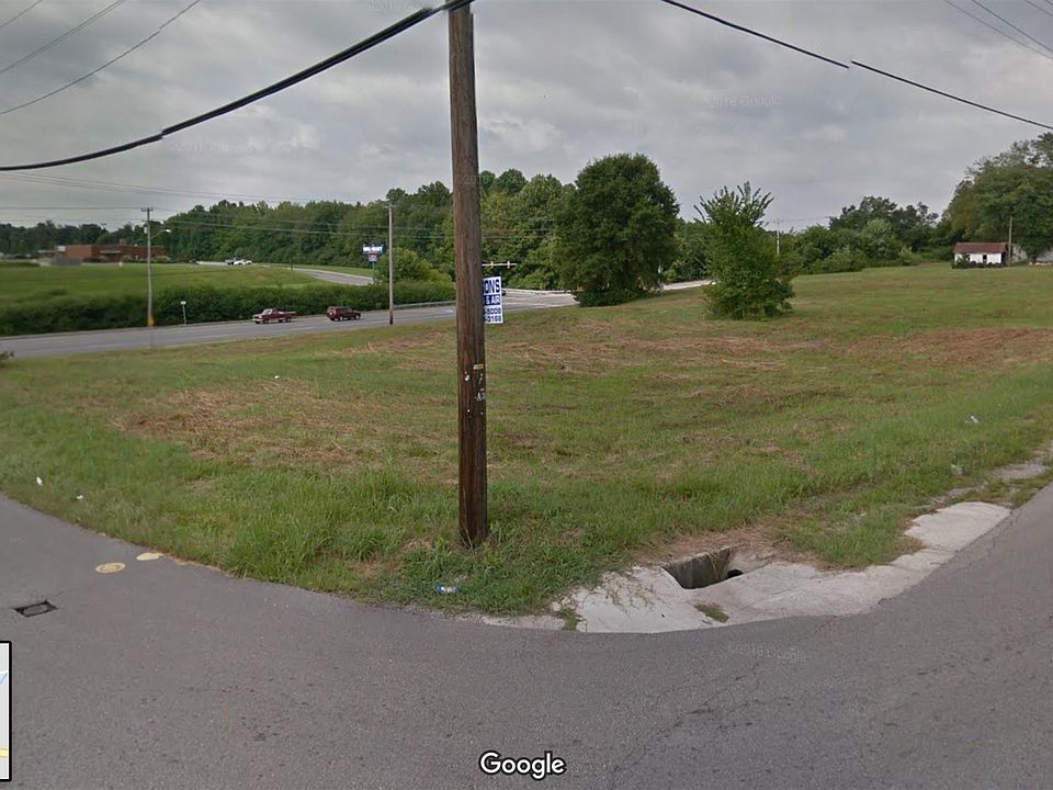 2nd image of 521 W Main St