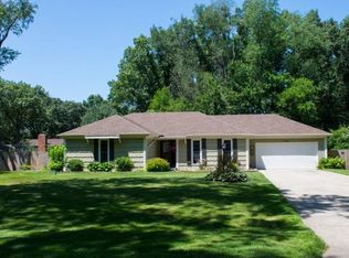 53195 Haddington Dr, South Bend, IN