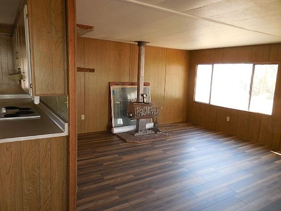 4th image of 1512 Dove Ln