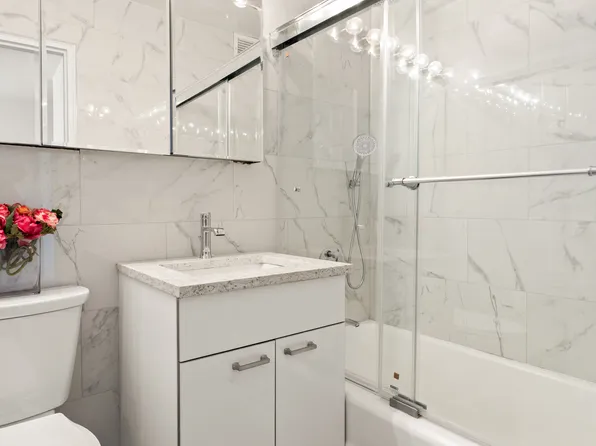 345 East 73rd Street image 7 of 12