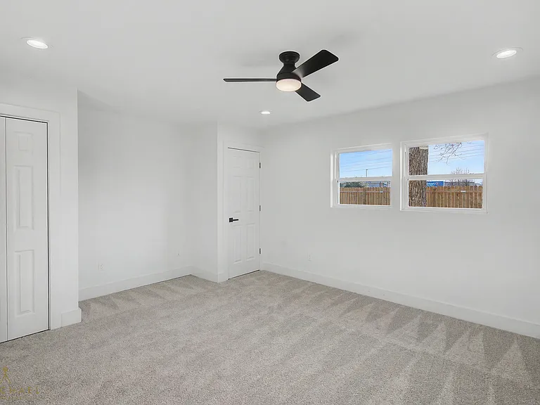 3916 Ella St — Photo 34