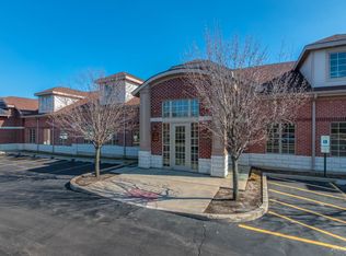 139 W Rand Rd, Arlington Heights, IL 60004