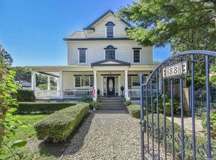 88 Highland Rd, Glen Cove, NY 11542