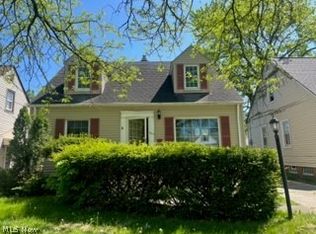 13210 Rockside Rd, Garfield Heights, OH 44125