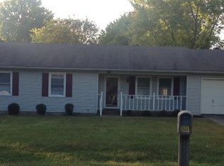 2524 Churchill Ct, Bowling Green, KY 42104