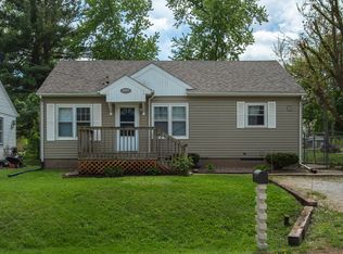 2207 W 51st St, Davenport, IA 52806
