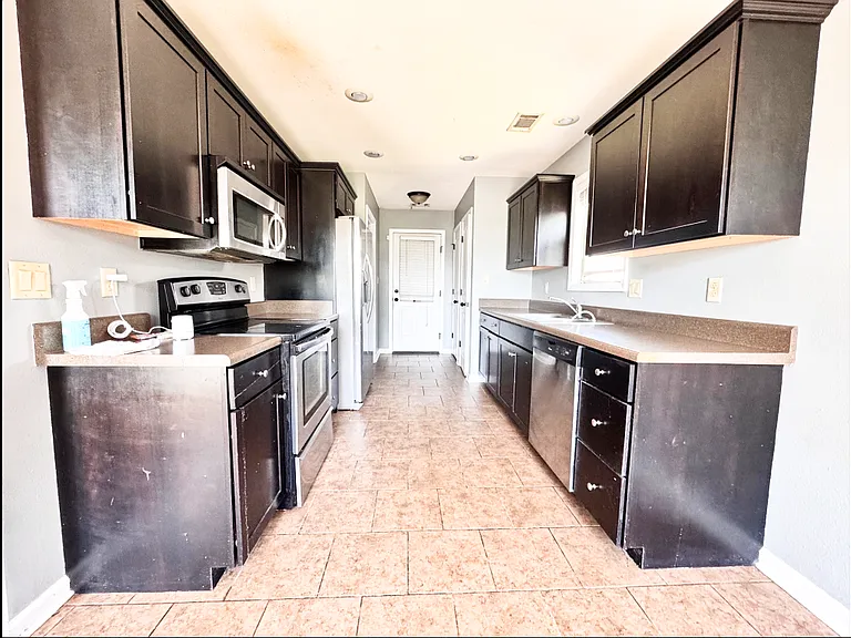 353 Wildwood Point — Photo 3