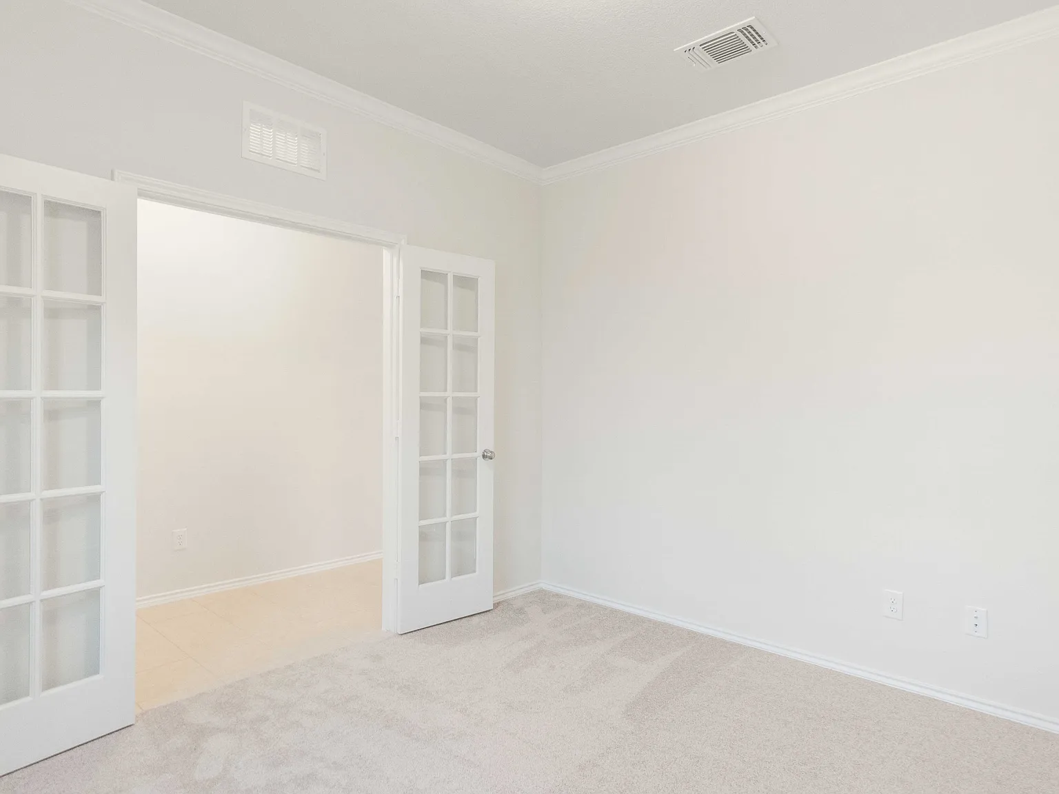 3 bed, 1650 sqft, $1,695 — Photo 2