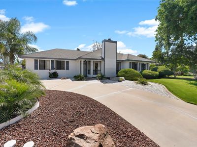 2323 E Hillcrest Avenue, Visalia, CA, 93292