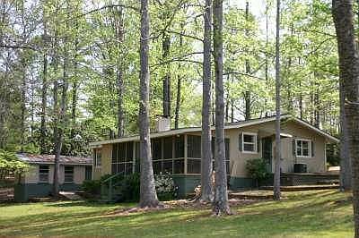 1st image of 72 Woodbridge Ct