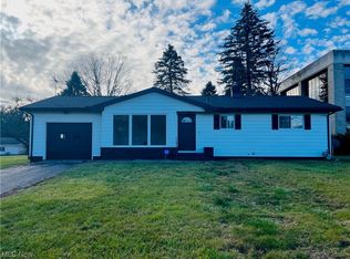 1630 Raber Rd, Uniontown, OH 44685