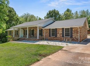 133 Windsong Ct, Gastonia, NC 28056