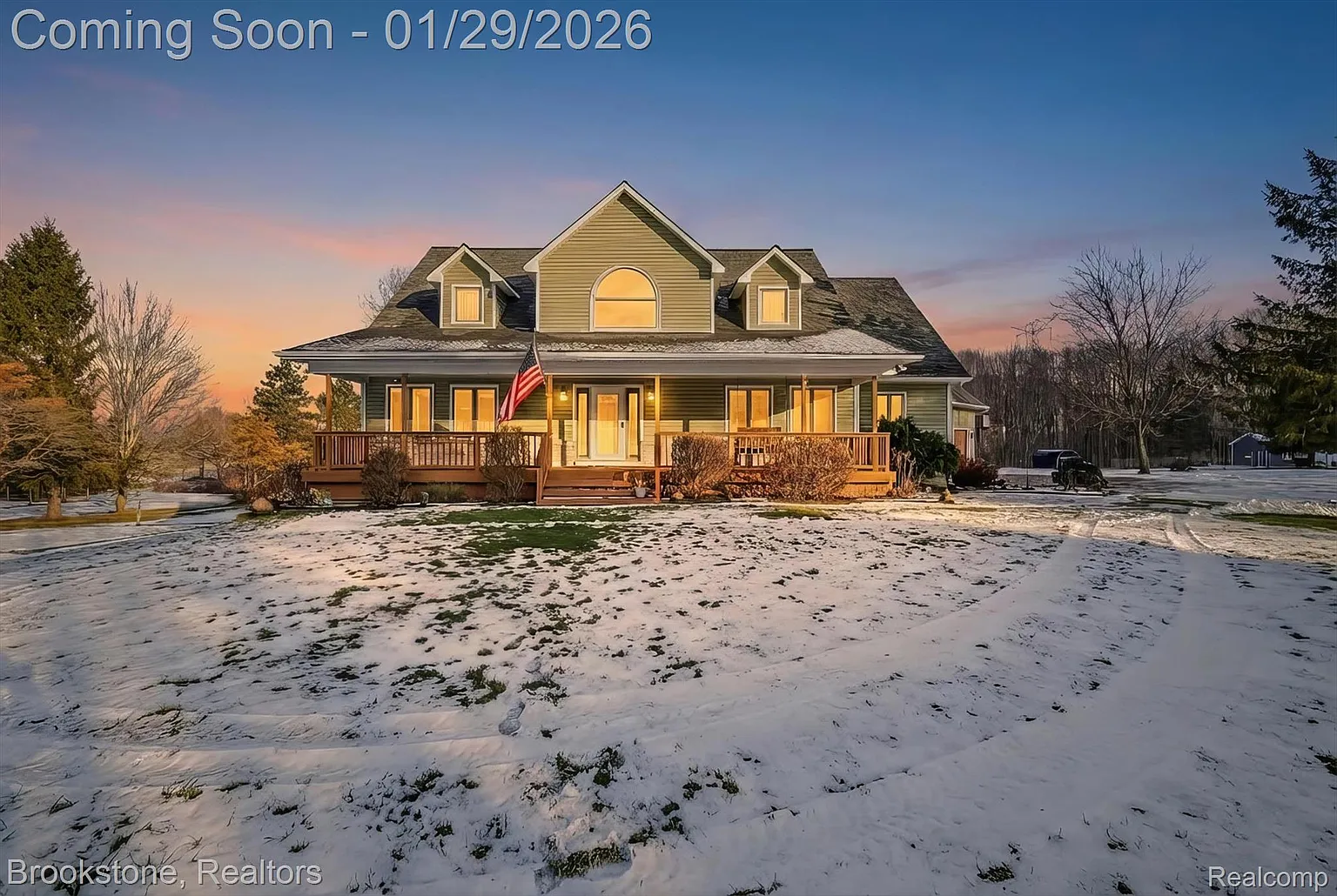 5163 Country Squire Rd photo 1