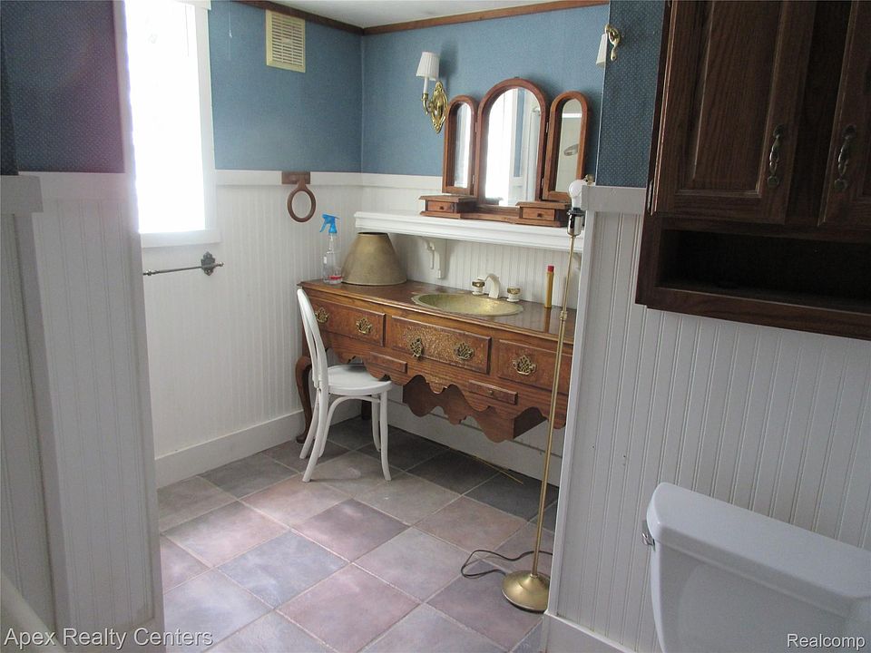 1575 Banmoor Dr, photo 7