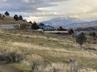 54727 Happy Valley Ln, Mount Vernon, OR 97865