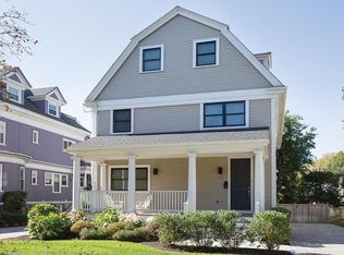 86 Babcock St #1, Brookline, MA 02446