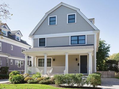 86 Babcock St #1, Brookline, MA, 02446