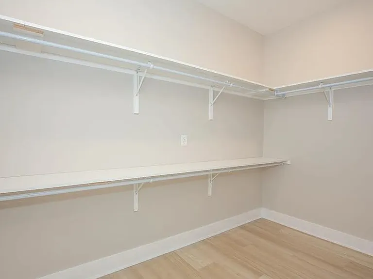 8635 Pebble Creek Dr — Photo 11