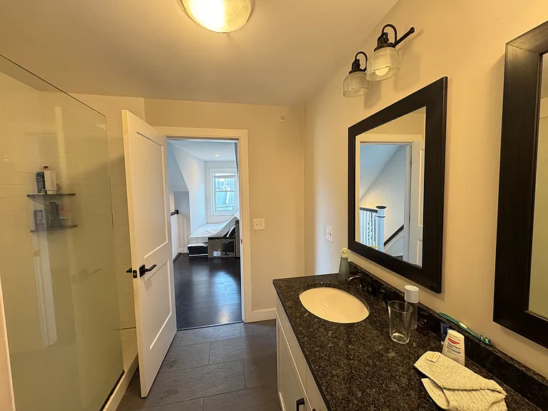 1 Cedar St #1 — Photo 58