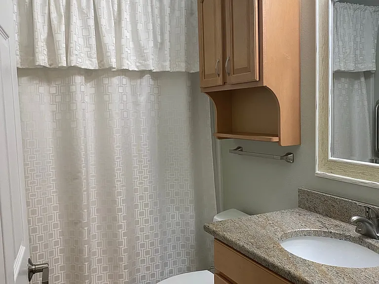 1128 Radison Ave — Photo 22