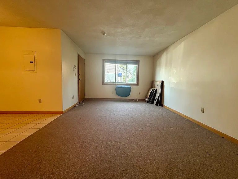 38 Middle St #1 — Photo 7