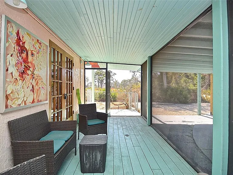 7037 Duke St — Photo 23