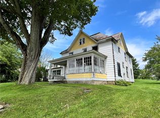 803 N High St, Waterford, PA